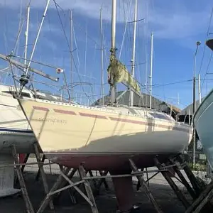 1982 Beneteau First 28