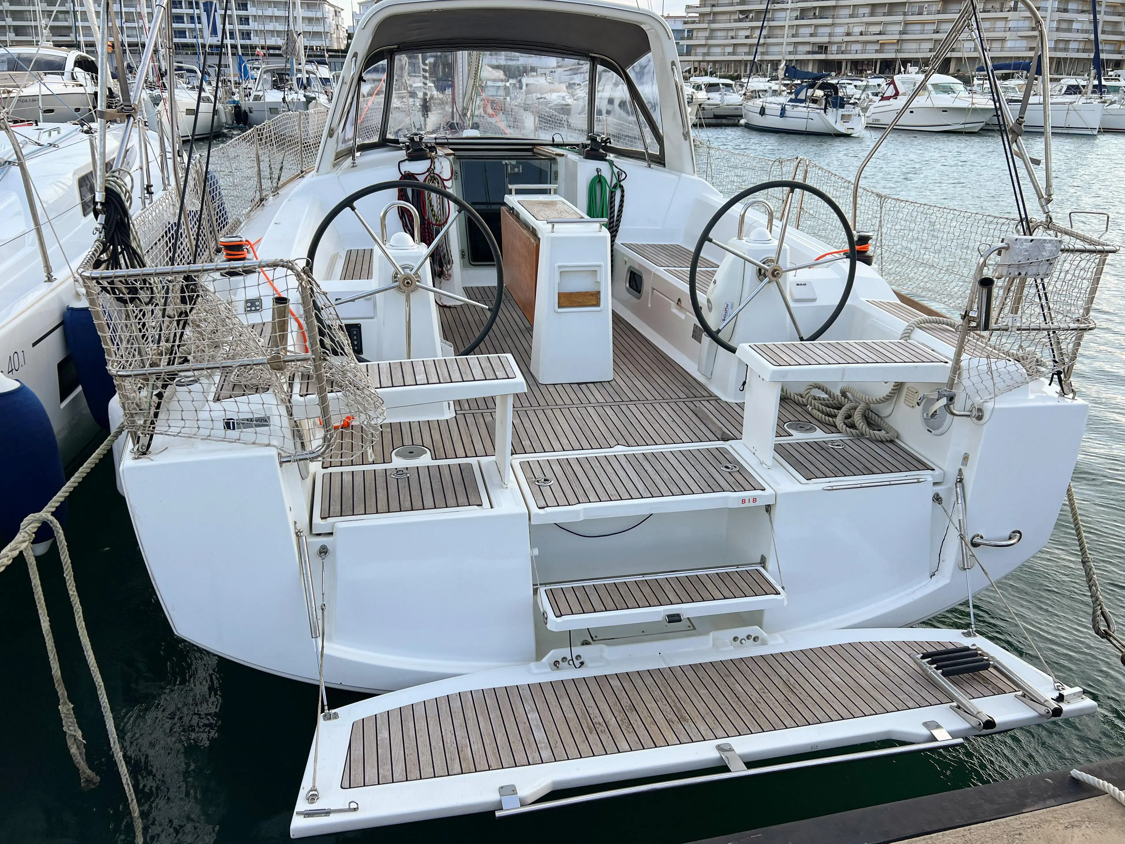 2016 Beneteau oceanis 38