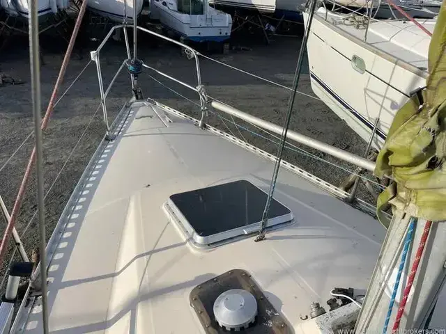 Beneteau First 28