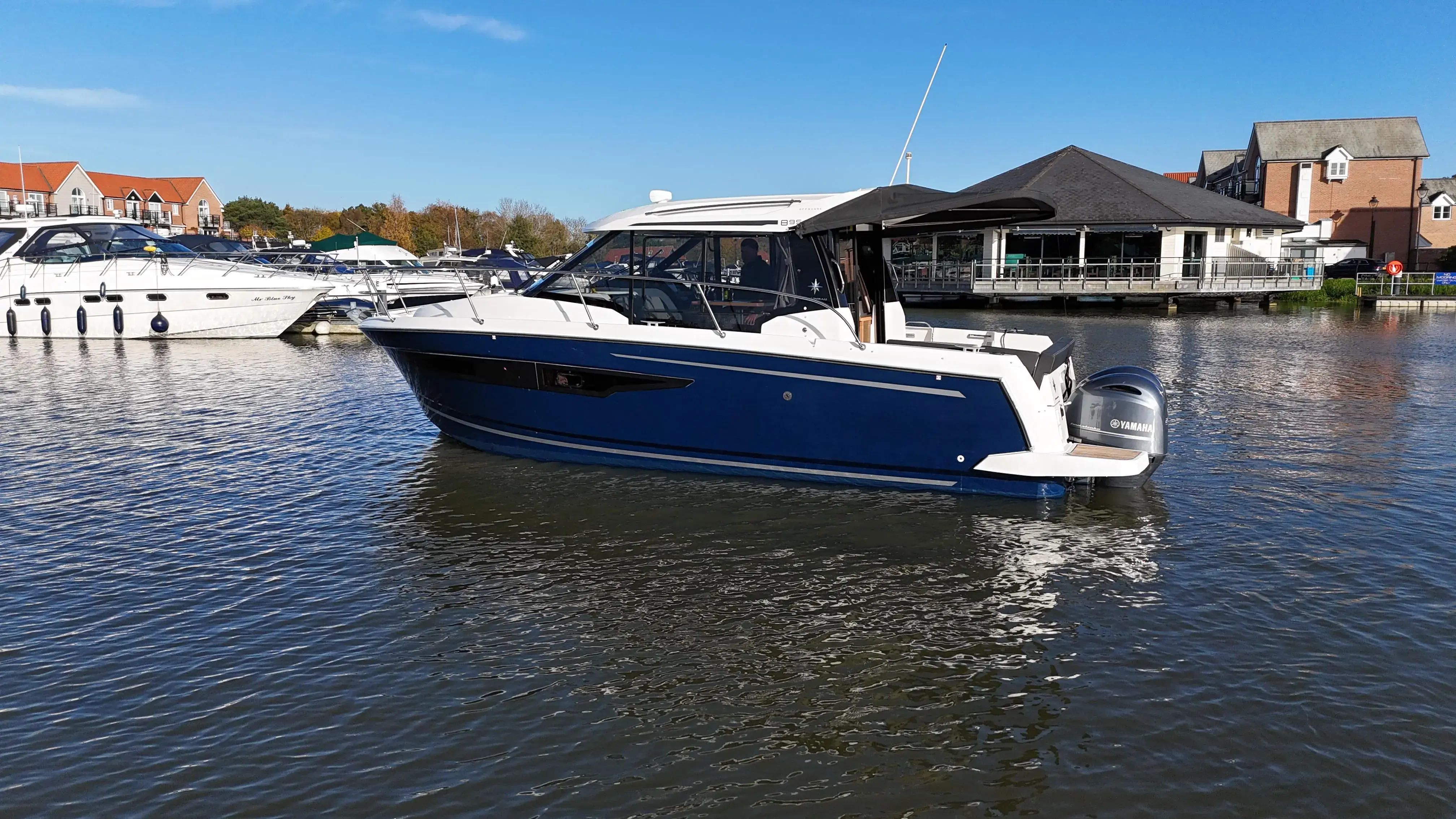 2018 Jeanneau merry fisher 895