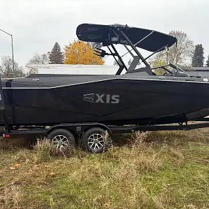 2023 Axis WAKE RESEARCH T250