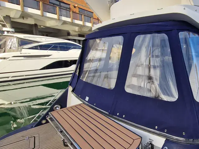 Fairline Phantom 43