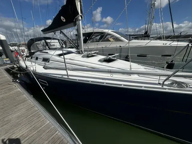 Beneteau Oceanis Clipper 323