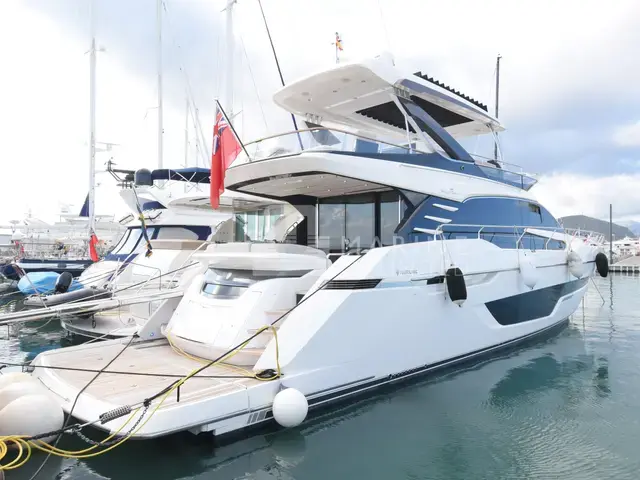 Fairline Squadron 68