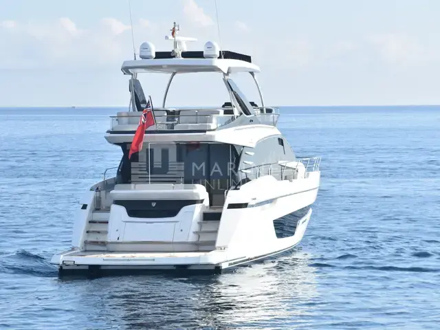 Fairline Squadron 68