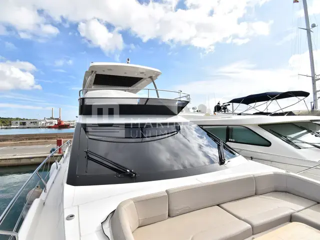 Fairline Squadron 68