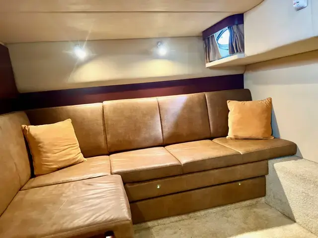 Sea Ray 380 Sundancer