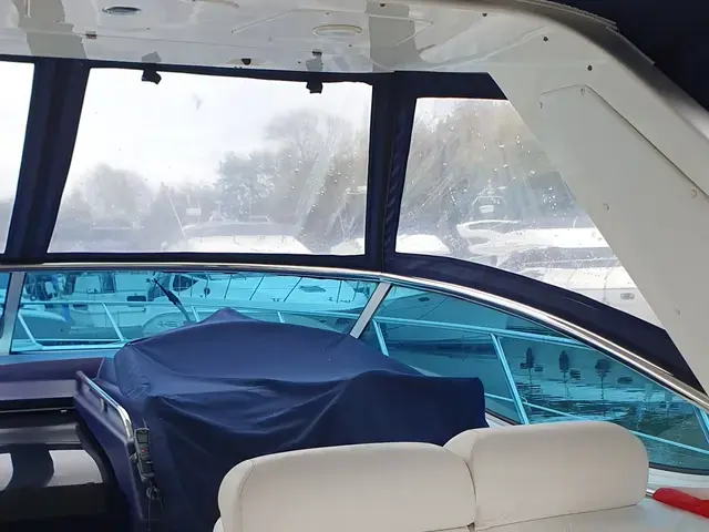 Sealine S38