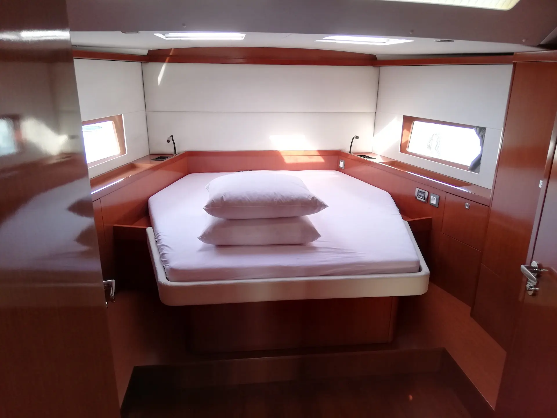 2019 Beneteau oceanis 55.1