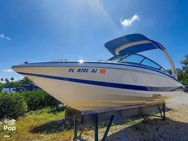 Regal 2100 Bowrider