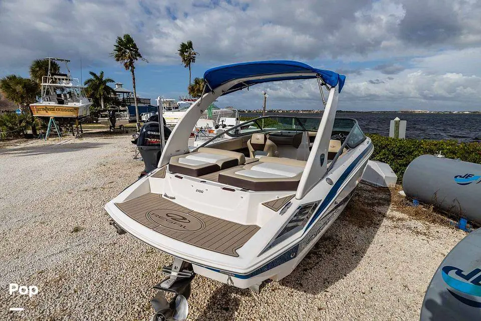 2015 Regal 2100 bowrider