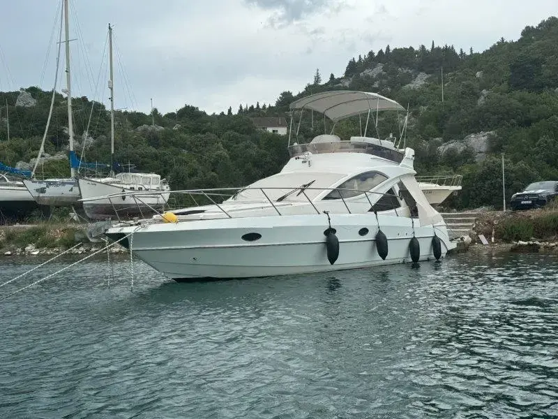 2007 Islander 42