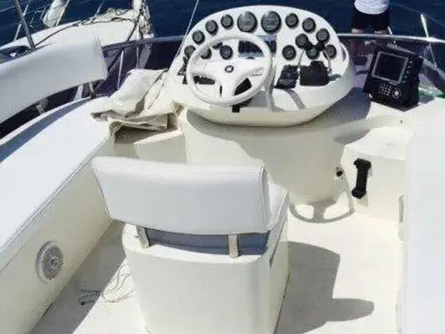 PALM Marine Islander 42