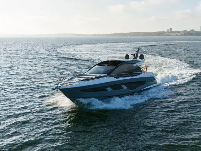 Sunseeker Predator 65