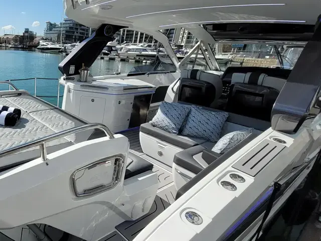 Galeon 325 Gto