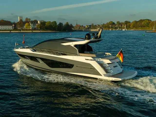 Sunseeker Predator 65