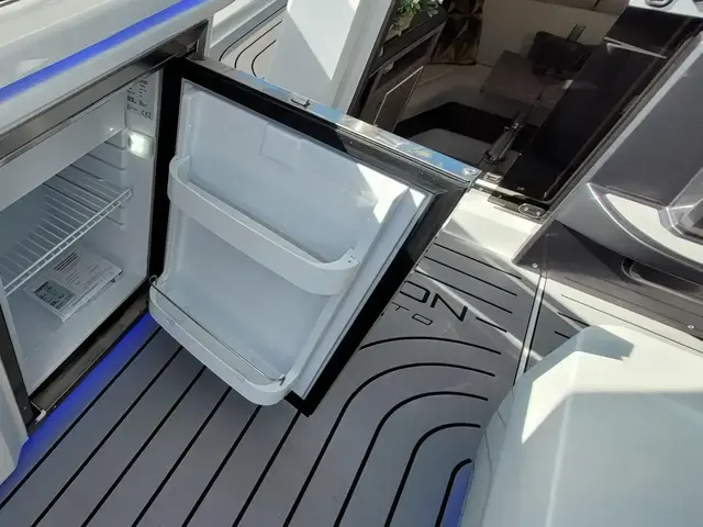 Galeon 325 Gto