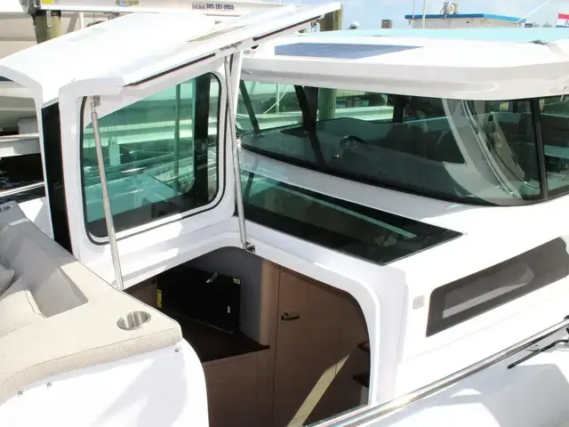 Dixon 45 Xc Cross Cabin