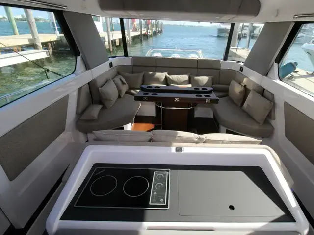 Dixon 45 Xc Cross Cabin