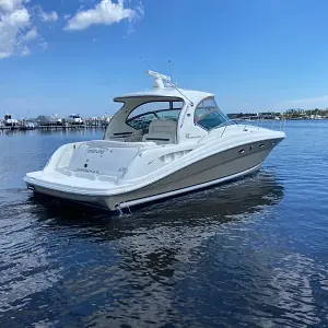 2005 Sea Ray Sundancer 420