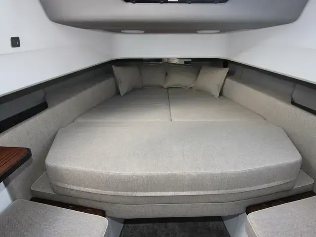 Dixon 45 Xc Cross Cabin