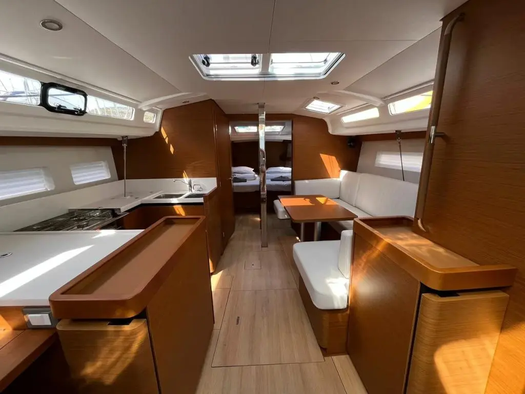 2024 Jeanneau sun odyssey 440