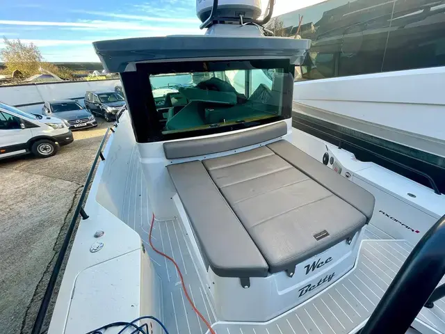 Axopar 28 Cabin