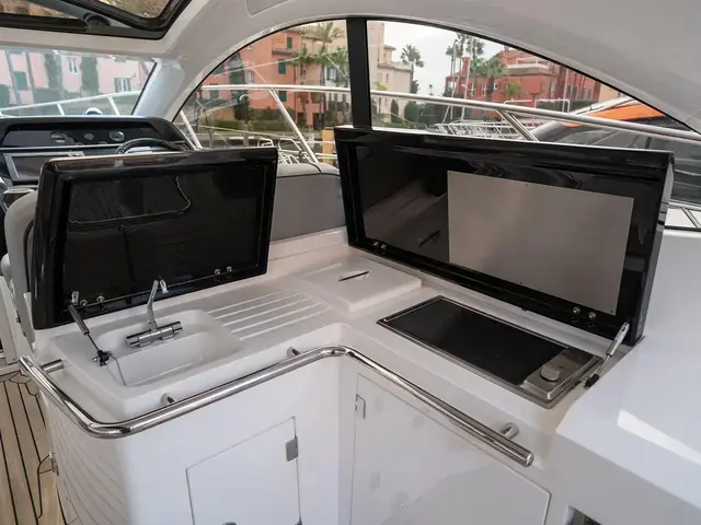 Sunseeker Portofino 48