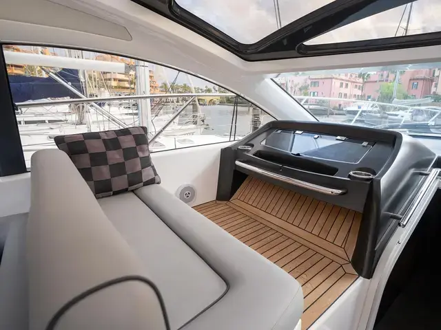 Sunseeker Portofino 48