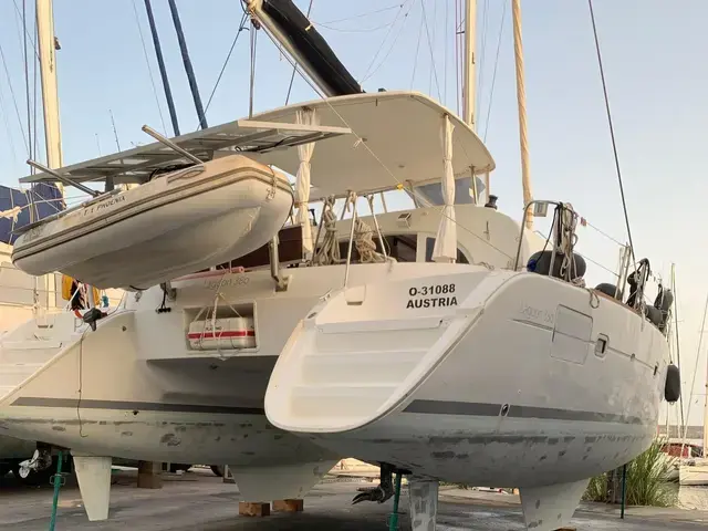 Lagoon 380