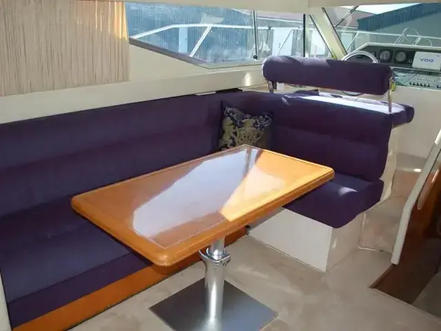 Azimut 37