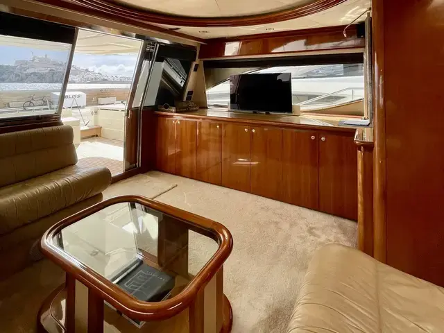 Ferretti Yachts 68