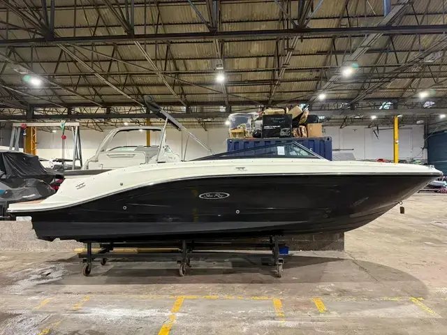 Sea Ray 230 Spx