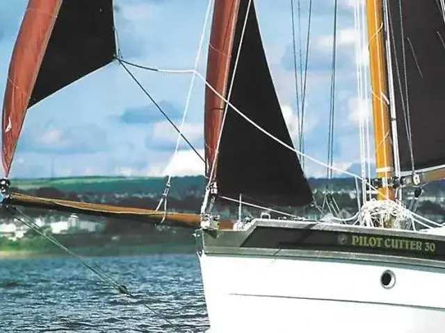 Cornish Crabbers Pilot Cutter 30