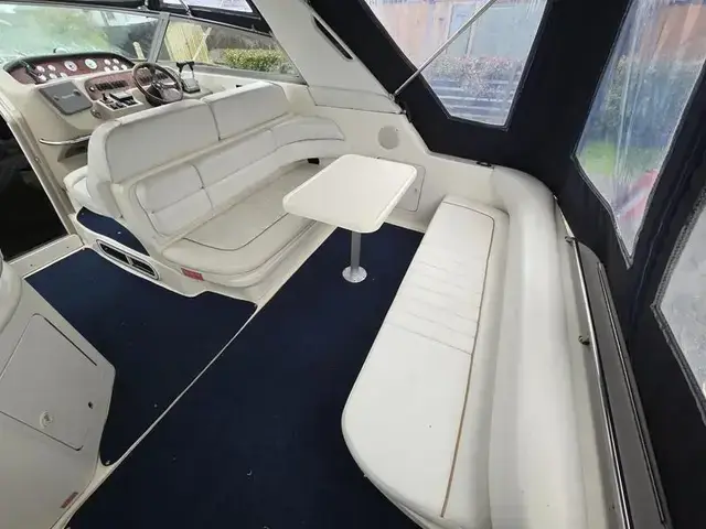 Sea Ray Sundancer 330