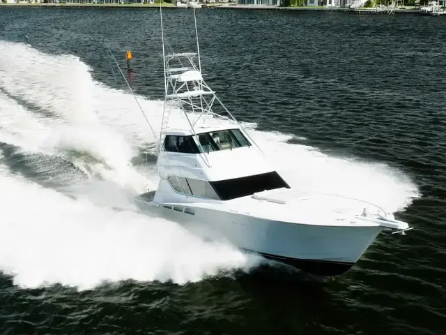 Hatteras 60 Convertible