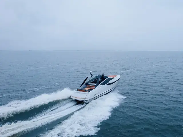 Fairline F Line 33 #12