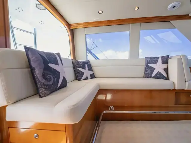 Hatteras 60 Convertible