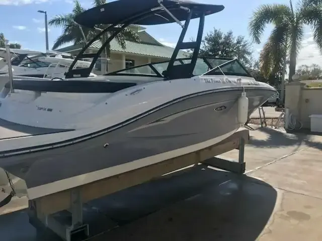 Sea Ray SPX 190 OB