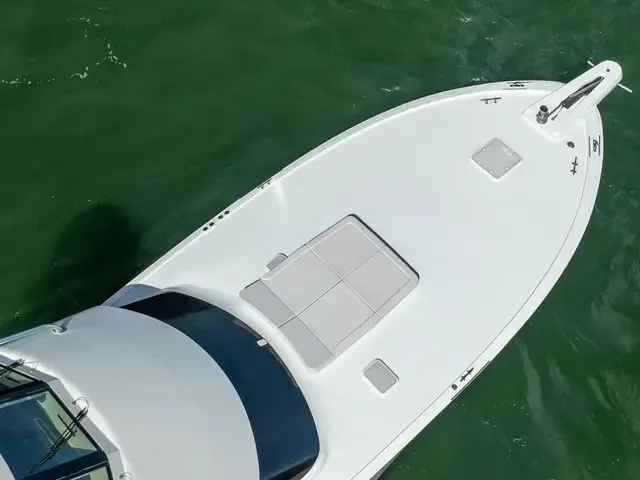 Hatteras 60 Convertible