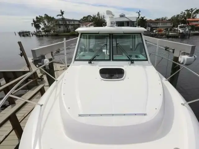 Boston Whaler 315 Conquest