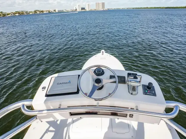 Hatteras 60 Convertible