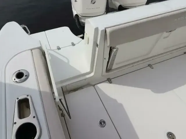 Boston Whaler 315 Conquest