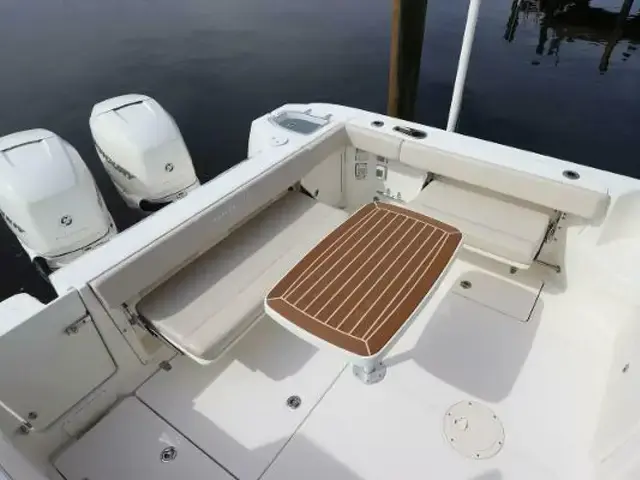 Boston Whaler 315 Conquest