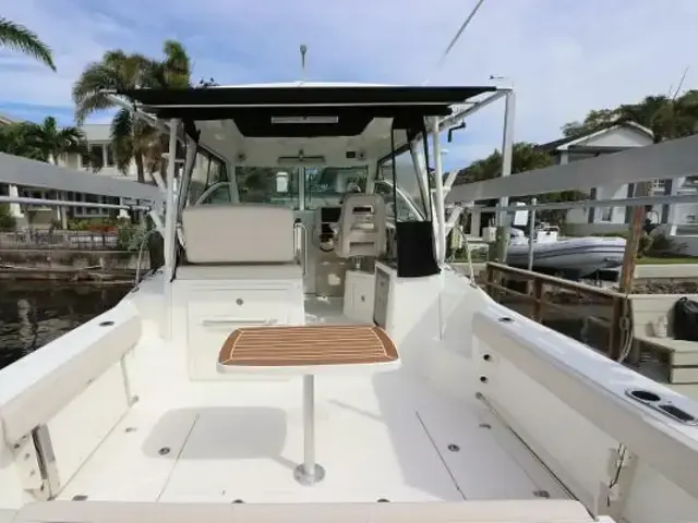 Boston Whaler 315 Conquest