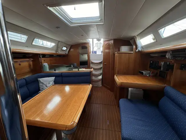 Jeanneau Sun Odyssey 37