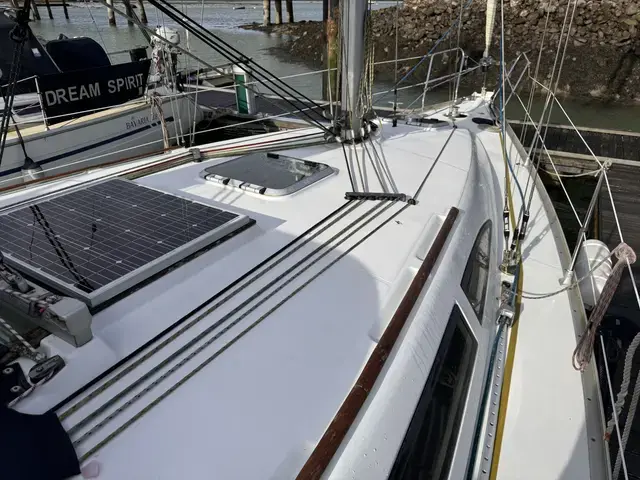 Jeanneau Sun Odyssey 37