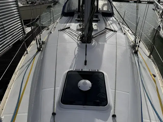 Jeanneau Sun Odyssey 37