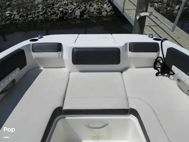 Bayliner Dx2200