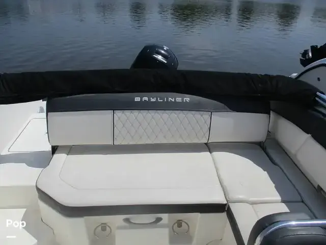 Bayliner Dx2200